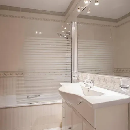 Beautiful Flat In El Mirador Great Views 아파트