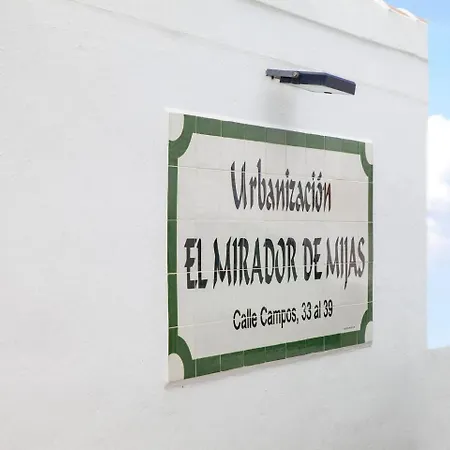 아파트 Beautiful Flat In El Mirador Great Views 미하스