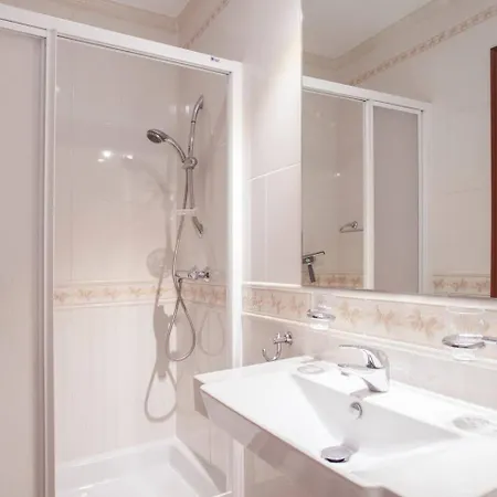 Beautiful Flat In El Mirador Great Views 아파트 *