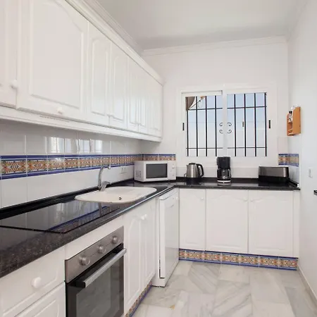 Beautiful Flat In El Mirador Great Views 아파트 미하스